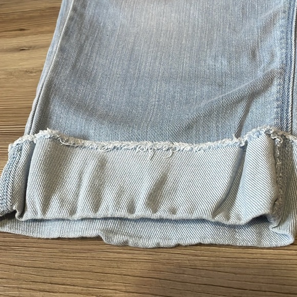 J.Jill Authentic Fit Cropped Jeans Women’s 14P Light Wash Cuffed Raw hem Stretch - Picture 4 of 11